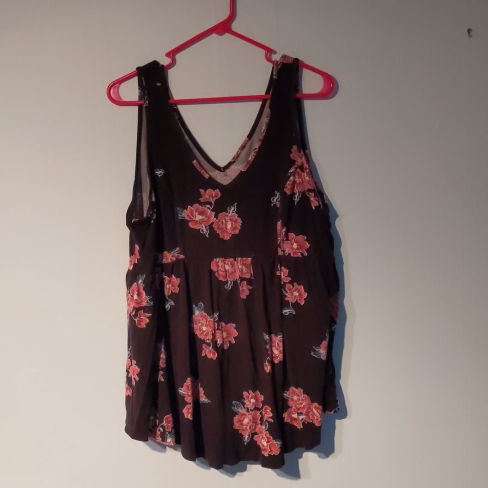Torrid floral top
